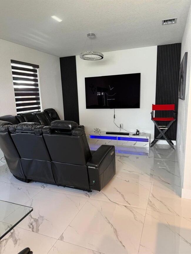 Building Photo - 13150 SW 233rd St