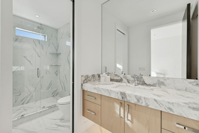 Building Photo - 3404 Wapiti Cyn Rd