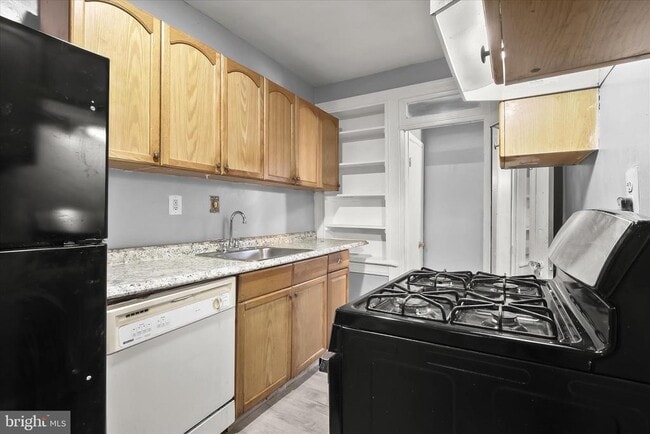 Building Photo - 4919 Kansas Ave NW