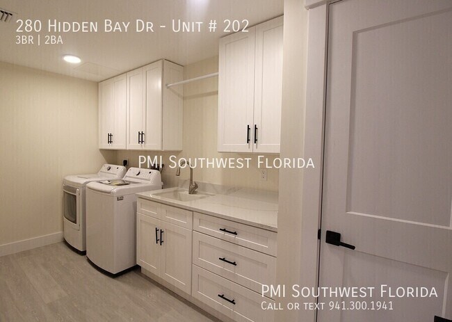 Building Photo - 280 Hidden Bay Dr