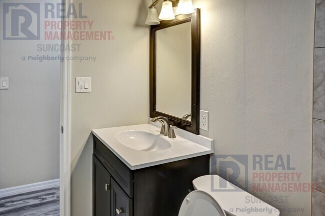 Building Photo - 3822 Gopher St