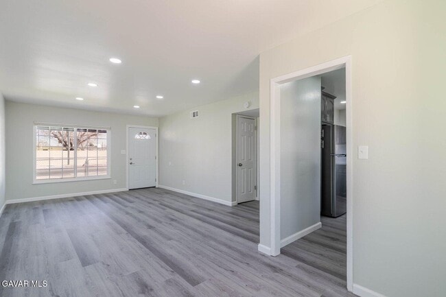 Building Photo - 44961 5th St