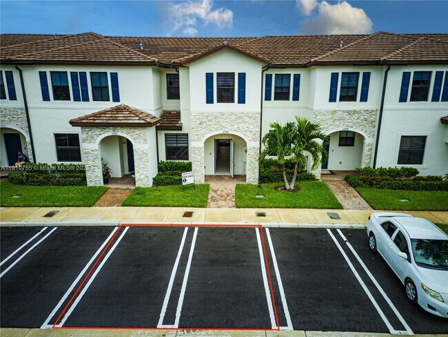 Building Photo - 12949 SW 232nd Ln