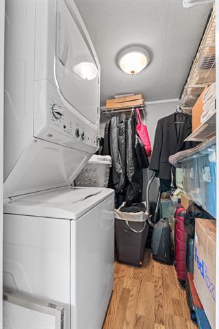 Building Photo - 5924 Birchbrook Dr