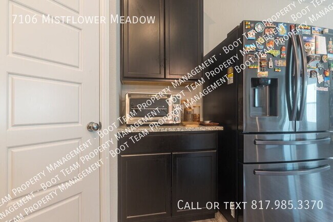 Building Photo - 7106 Mistflower Mdw