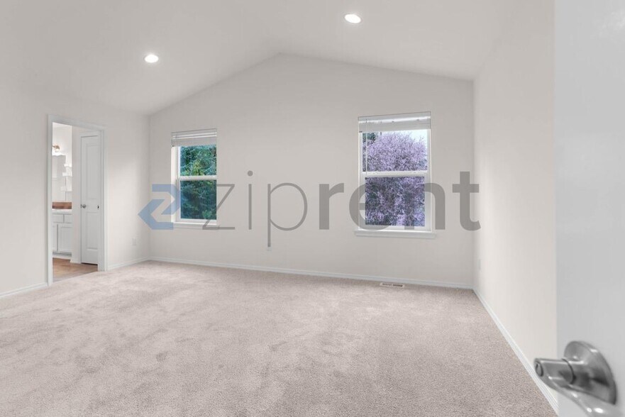 Building Photo - 18507 26th Ave SE