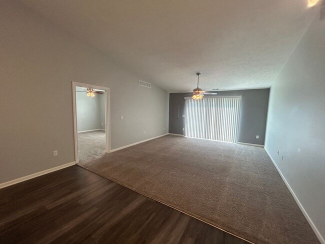 Building Photo - 5974 Pinnacle Pl