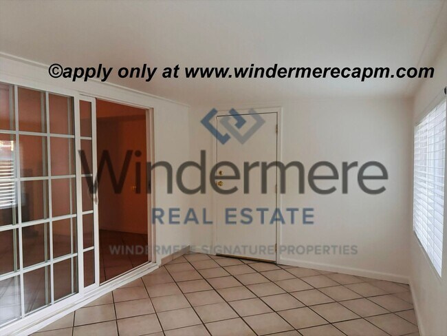 Building Photo - Charming 3 Bedroom Home with Bonus Room & ...