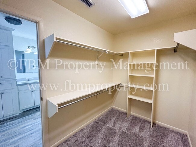 Building Photo - 1170 Lumkins Rd