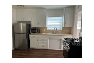 Large Kitchen - 1454 Morrow Way