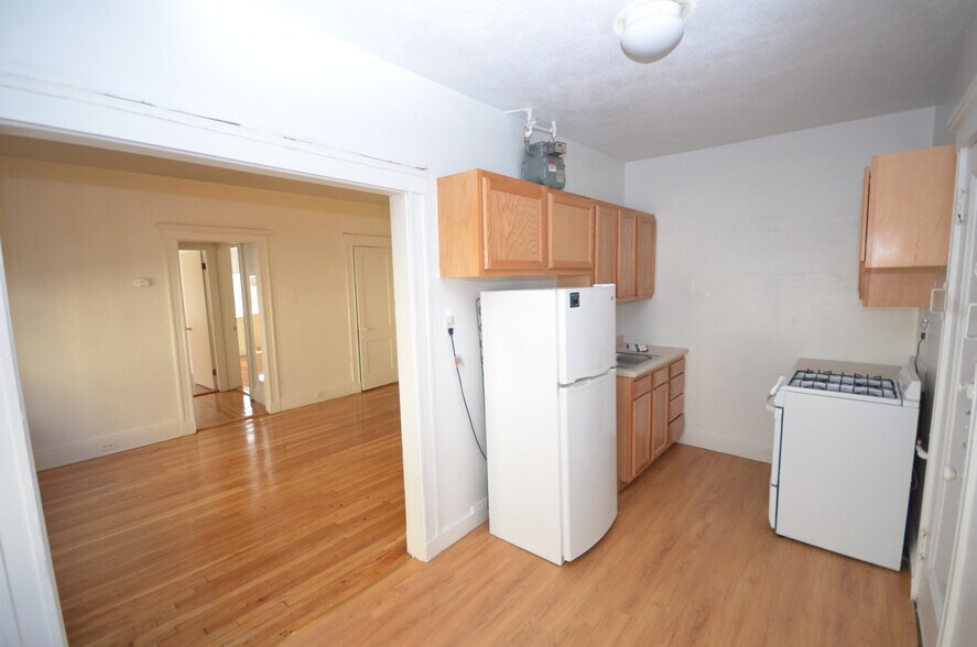 Primary Photo - 85 Brainerd Rd