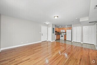 Building Photo - 3423 Ridgeland-301