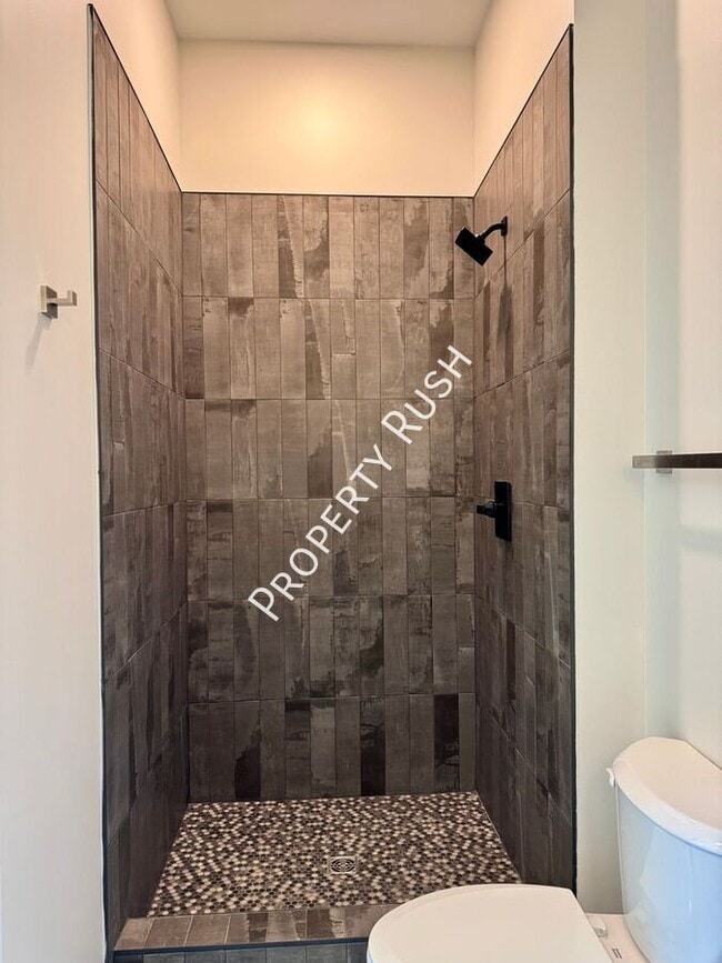 Building Photo - 1861 Zeta Way