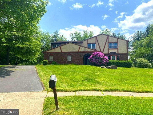 Building Photo - 199 Liberty Dr