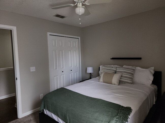 Building Photo - Fleming Island Fully Furnished Home... TWO...