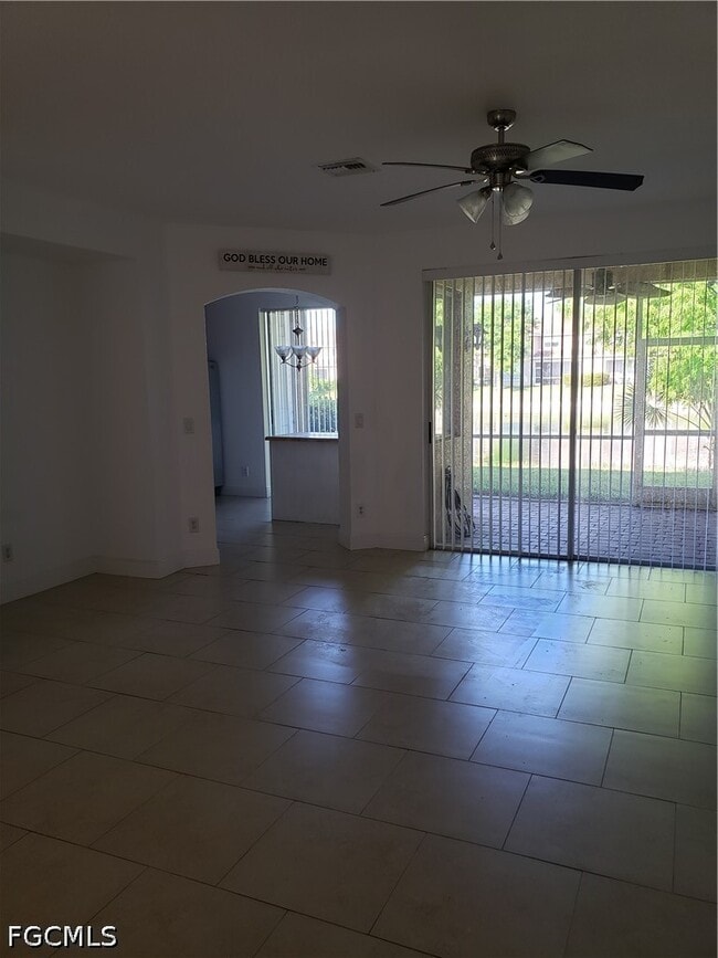 Building Photo - 17506 Cherry Ridge Ln