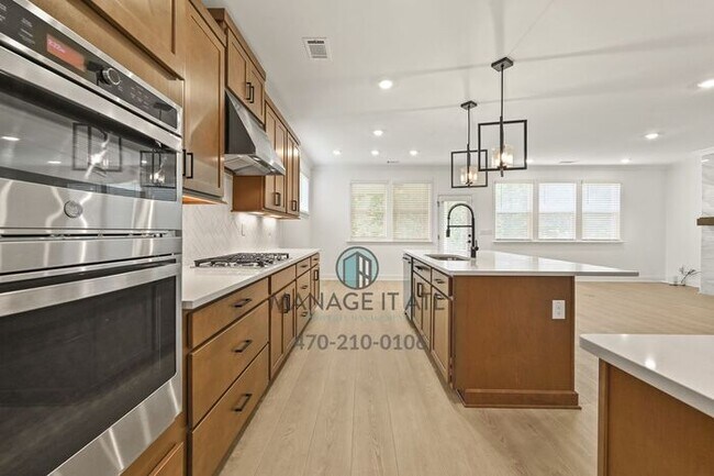 Building Photo - Beautiful 5 bedroom house in Cumming, GA