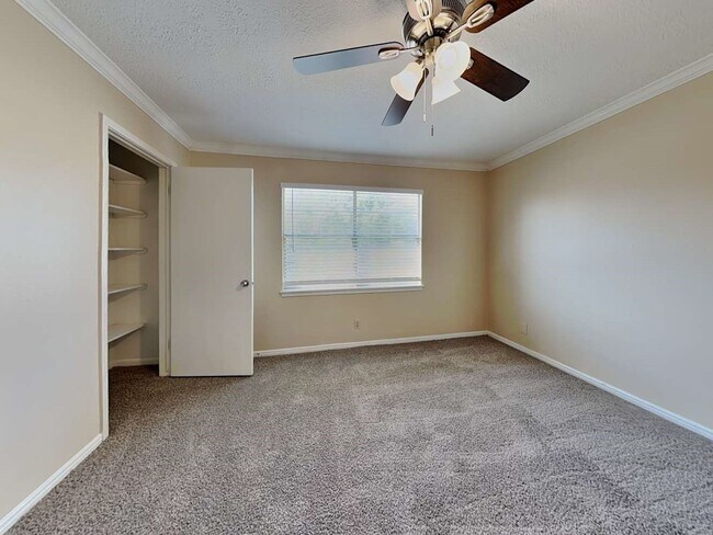 Building Photo - 1115 Misty Lea Ln
