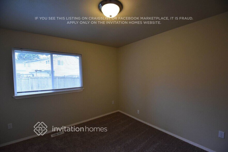 Building Photo - 6118 51st St NE