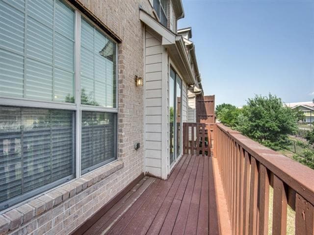 Building Photo - 1355 Chase Ln