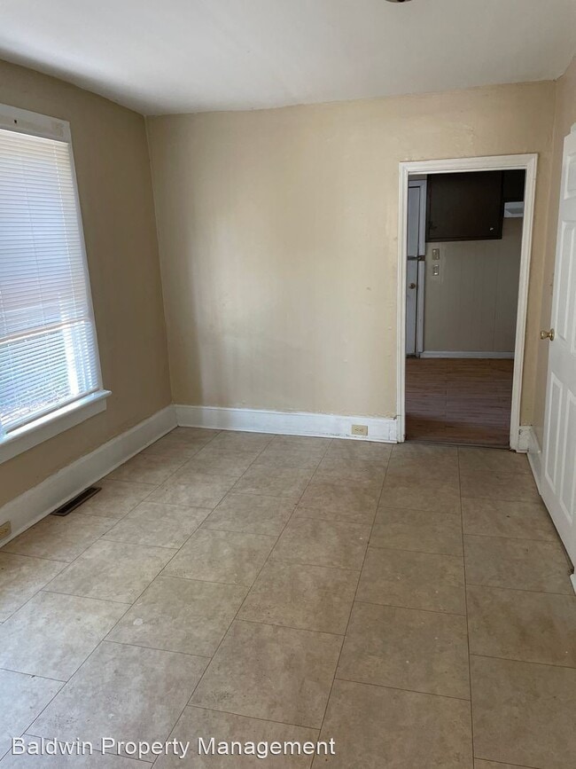 Building Photo - 4 br, 2 bath House - 2014 DELLABROOK ROAD