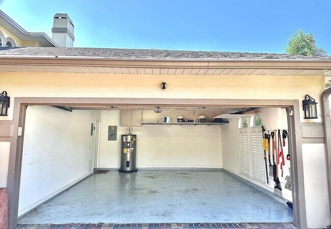 Building Photo - 3782 Kinsley Pl
