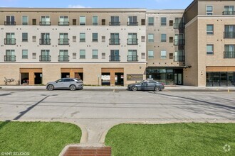 Building Photo - 4800 157th St