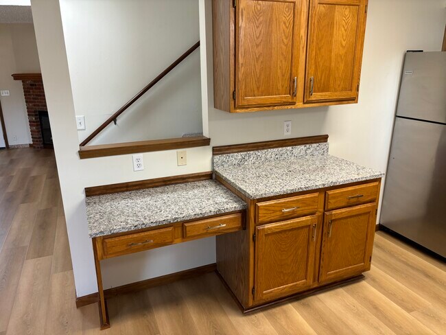 Building Photo - 1329 East 21st terrace