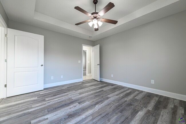 Building Photo - 307 Nile Ln