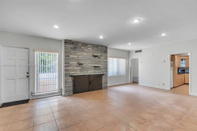Building Photo - 1439 Miller Rd