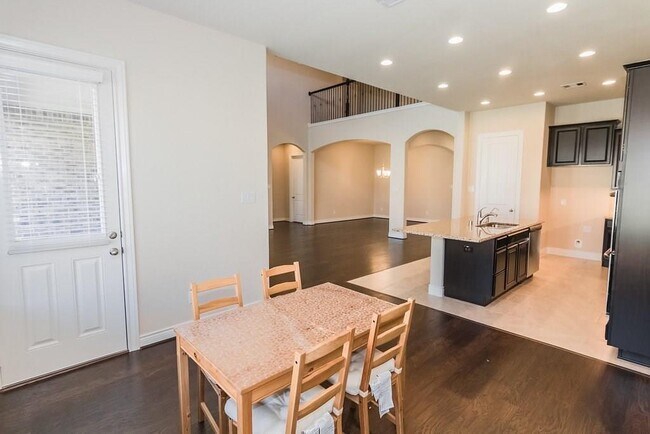 Building Photo - 25618 Fleming Lodge Ln