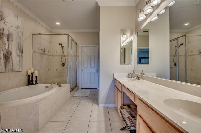 Building Photo - 14776 Calusa Palms Dr