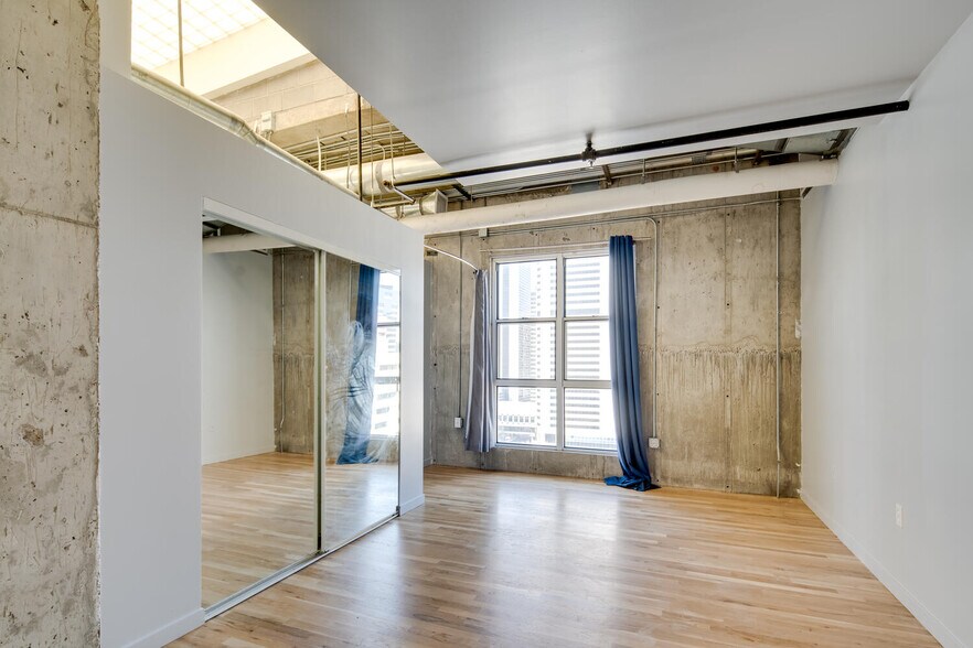 Building Photo - 2020 Arapahoe St