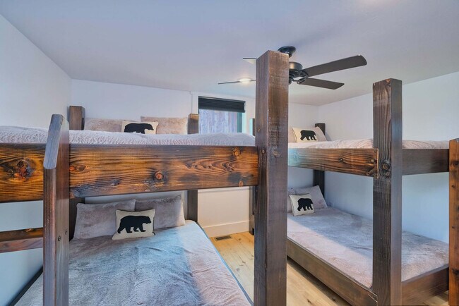 Building Photo - 4742 Heads Up Rd