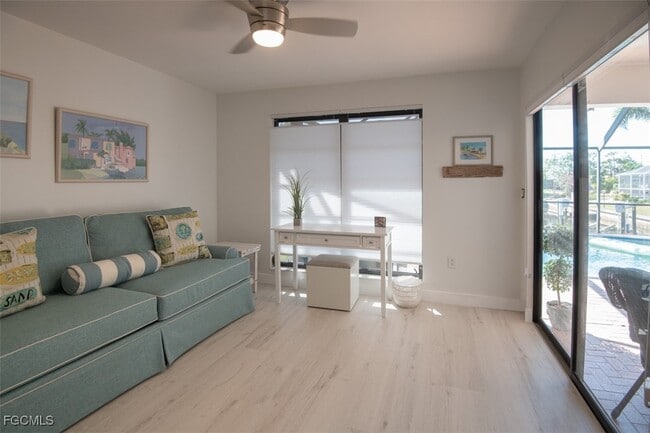 Building Photo - 915 Don Juan Ct