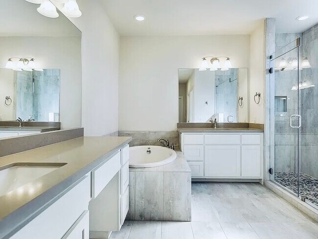 Building Photo - 12230 Cottage Promenade Ct