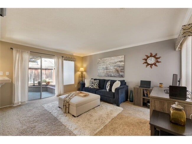 Building Photo - 2482 Sena St