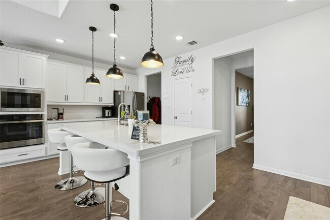 Building Photo - 2456 Capestrano Cir