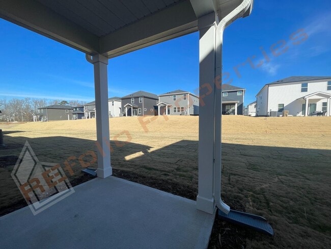 Building Photo - Brand new 4 Bedroom, 3 Bathroom, Spacious Loft, Attached 2 Car Garage and Backyard in Oak Manor, ...