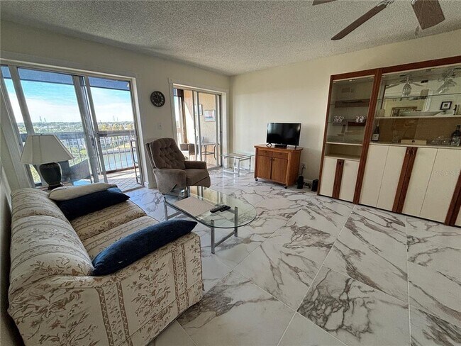 Building Photo - 19029 US Hwy 19 N