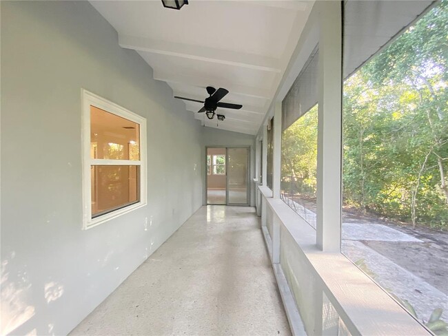 Building Photo - 120 Fairchild St