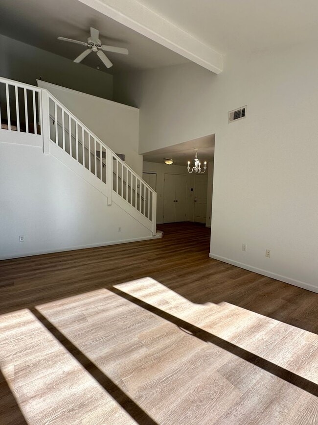 Building Photo - 3 Bedroom 2 Bath Condo in New Castle