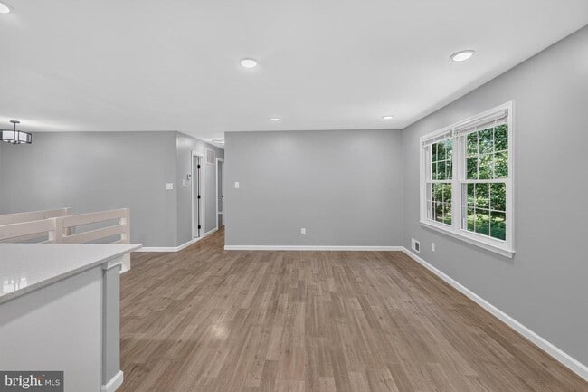 Building Photo - 4752 Carterwood Dr