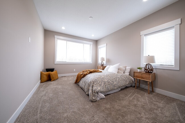 Building Photo - 26391 Preserve Dr