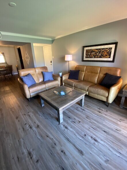 Building Photo - 8256 E Arabian Trl