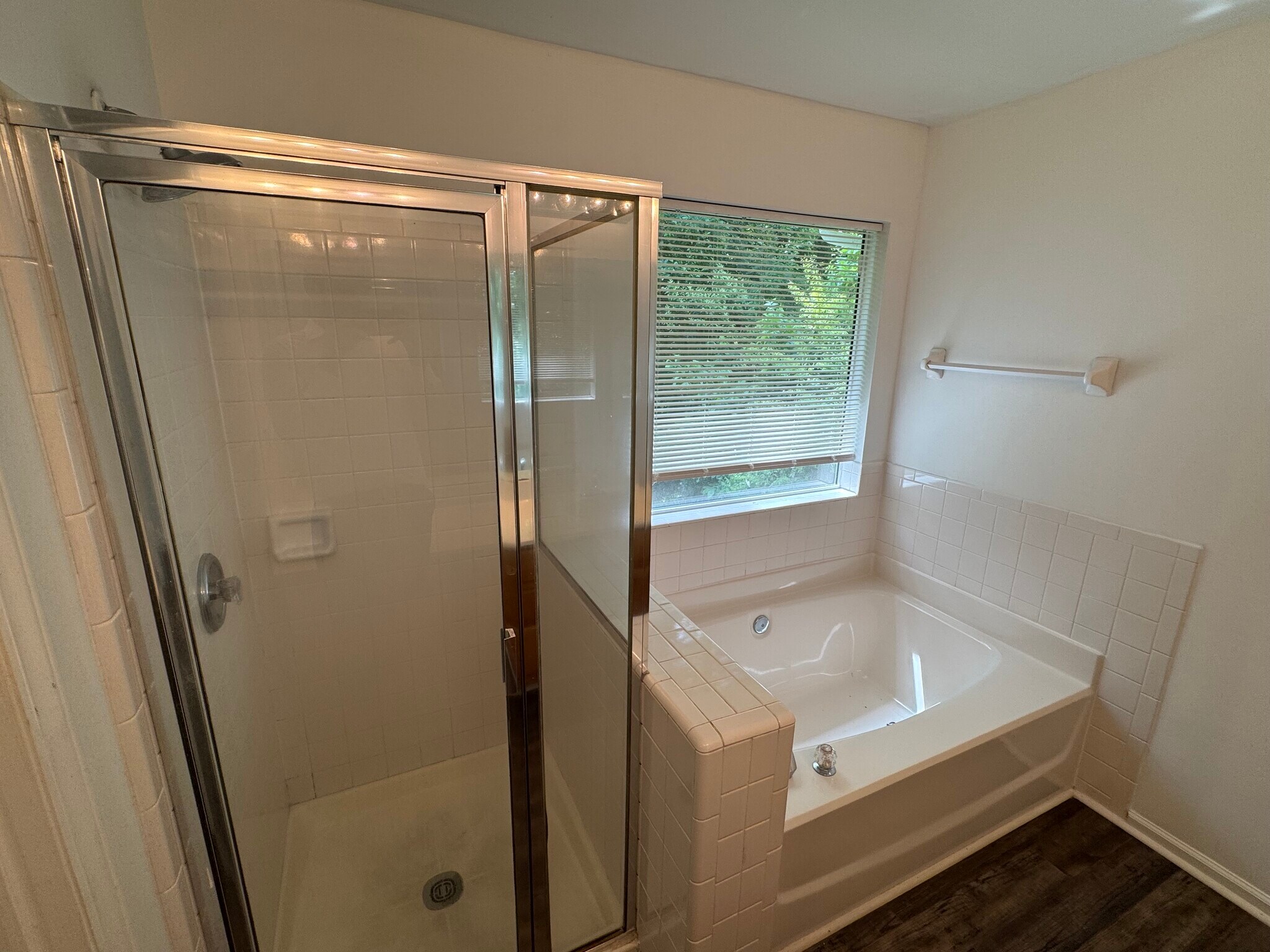 Building Photo - 3206 Rheinwood Ct