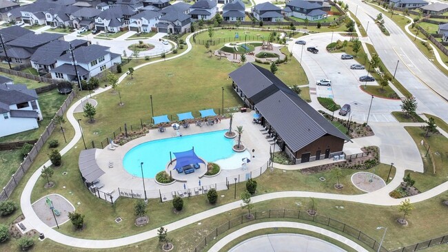 Building Photo - 21118 Chelton Bch Dr