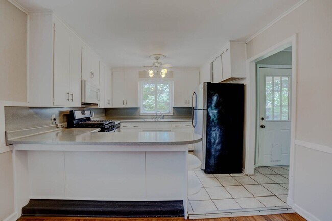 Building Photo - 3 BED 1 BATH /  TULSA FAIRGROUNDS