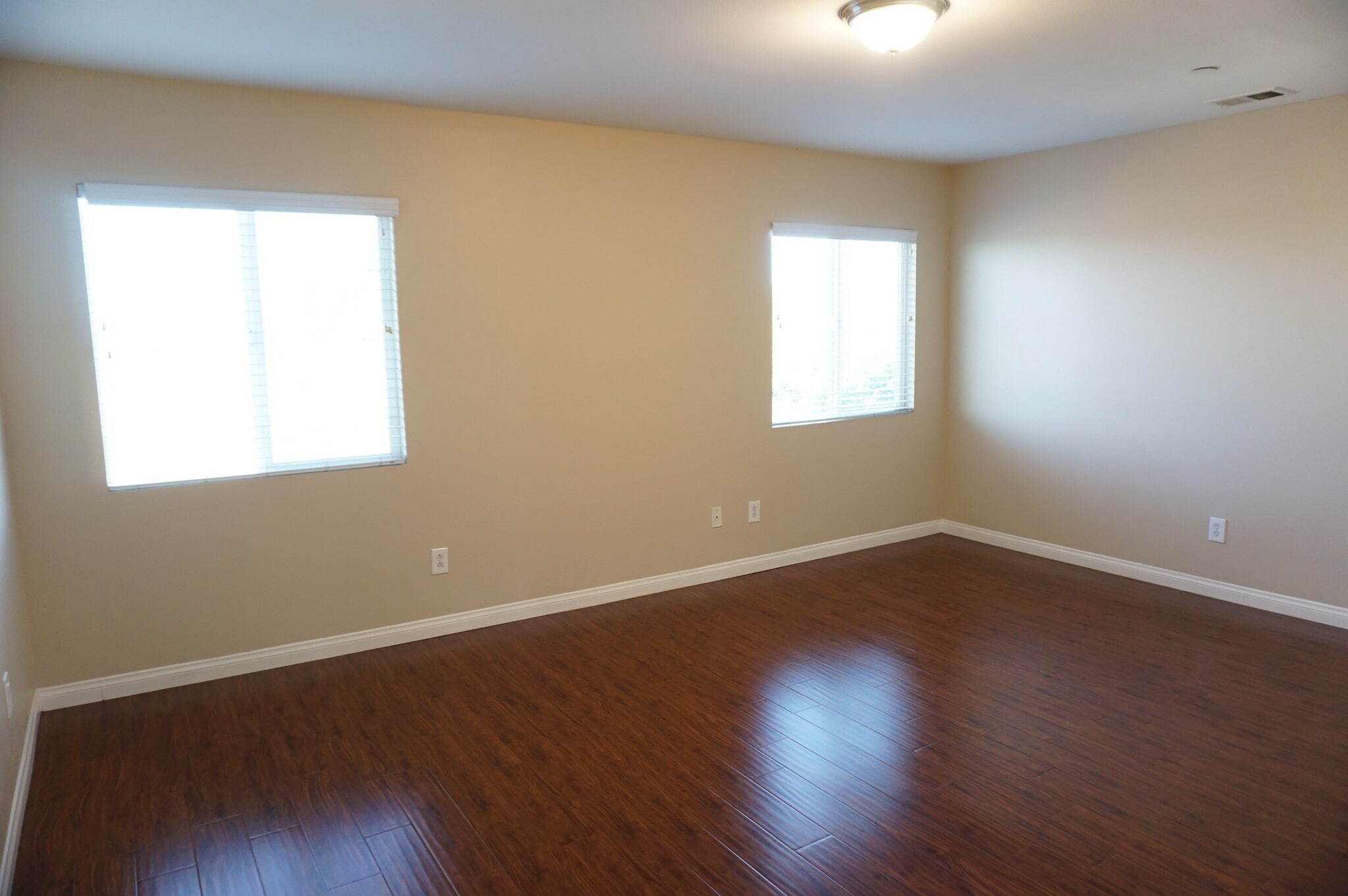 Building Photo - 11855 Birch Grove Ln