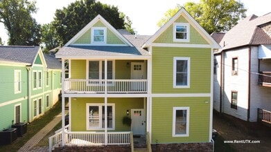 Building Photo - $1595 per Bedroom | Fort Sanders – Walk to...